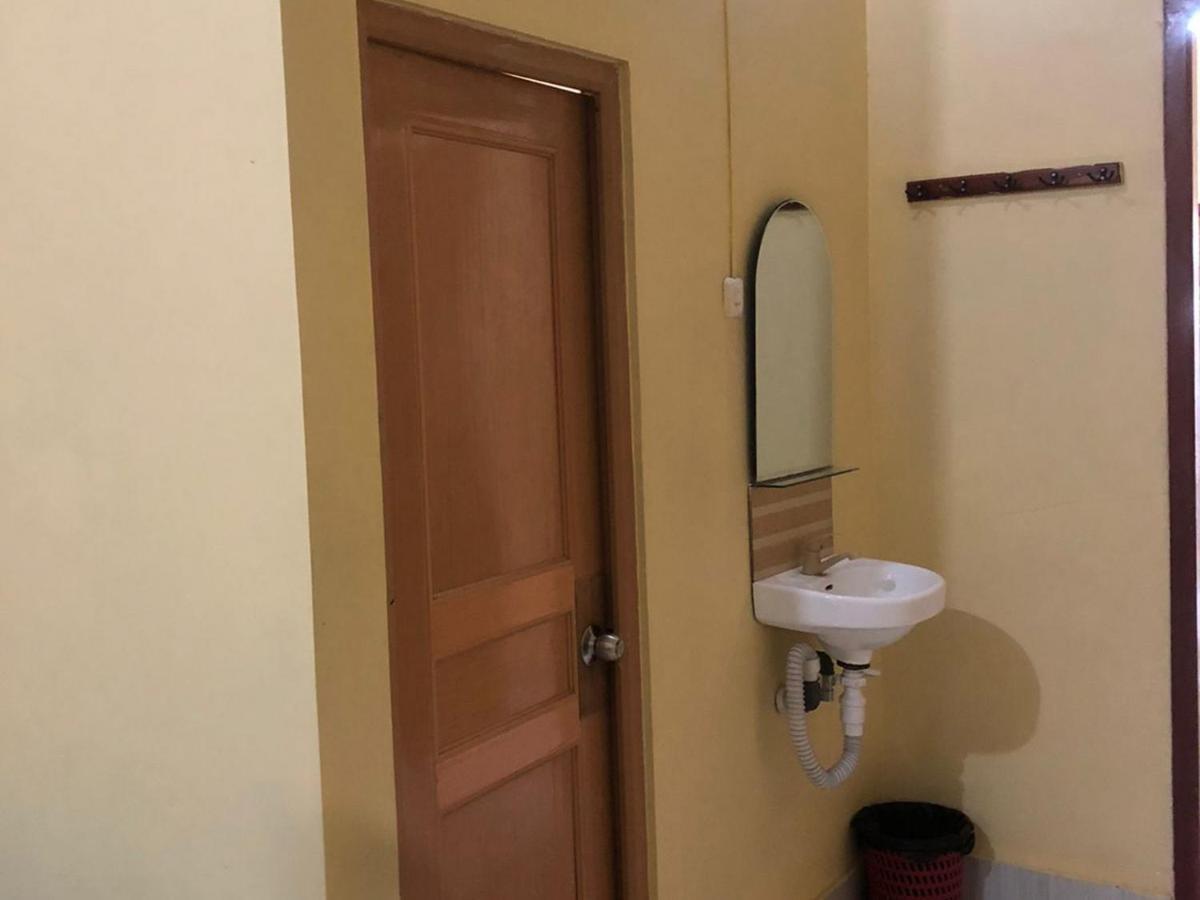 Sisca Homestay Tidung Redpartner Kepulauan Seribu Exterior photo